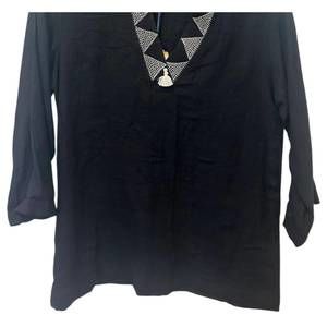 NEW ALAMWAR v-neck linen shirt with embroidery in black w/white embroidery